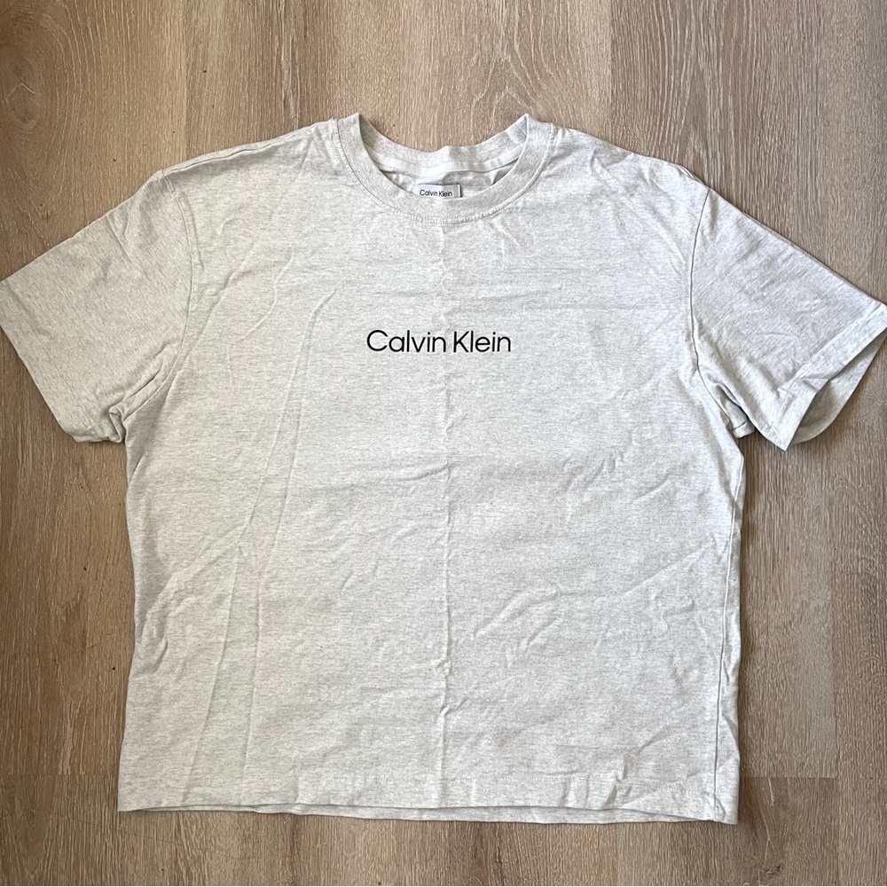 ❣️5/$25 Calvin Klein Men’s Tee